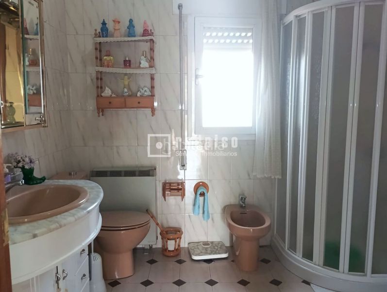 Foto 56ec9591-caae-40fb-9509-059210da4644. Casa amb calefacció aparcament a Esquivias