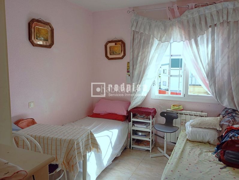 Foto c92ef9b1-d361-4e6c-b0df-0268ca359a00. Pis amb calefacció aparcament a Yeles