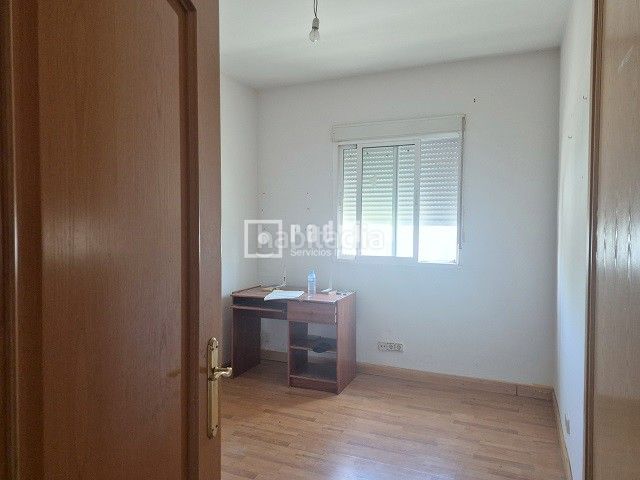 Foto 25e2cf1d-f45b-4648-a99f-e91b7c0447f2. Casa amb aparcament a Yeles