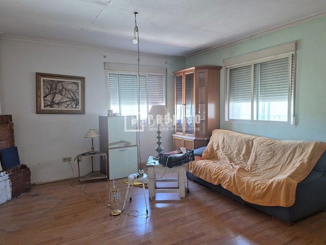 Foto 49a9e8a7-7d56-48fd-af7b-5254c67b06d2. Casa amb aparcament a Yeles