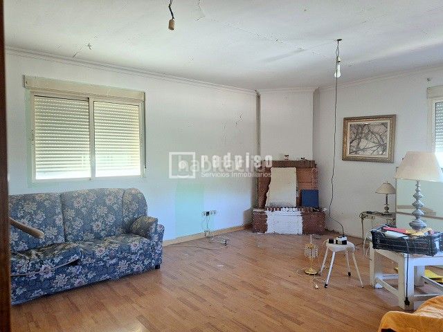 Foto 680d0d59-f64e-4be6-a409-54b6438ba8c5. Casa amb aparcament a Yeles