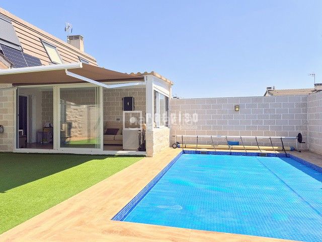 Foto caee6771-08ae-4dc5-aed3-d4769aba038d. Xalet amb calefacció aparcament piscina a señorío de Illescas Illescas