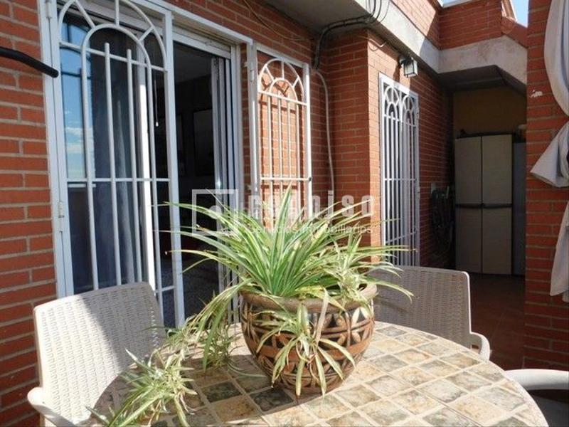 Foto 062fd0a2-d7cf-43e1-b1d0-ae674a9113c7. Appartamento con riscaldamento parcheggio piscina in Madrid