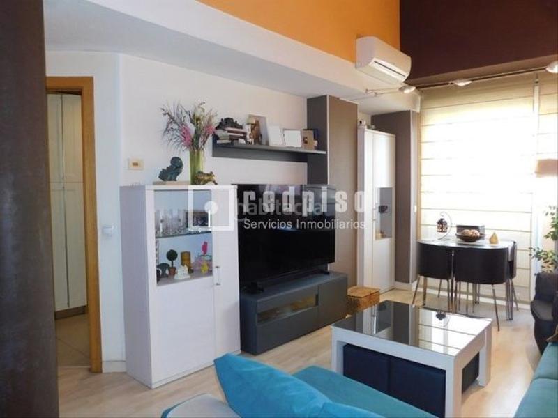 Foto 80787afb-99b5-4a06-8b6d-a0e23e532d31. Appartamento con riscaldamento parcheggio piscina in Madrid