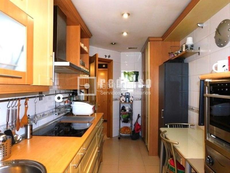 Foto c516dcff-7c6e-4742-bc14-3aeefdf2ef6c. Appartement avec chauffage parking piscine dans Butarque Madrid