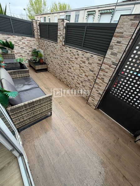 Foto 5b4e1a96-38a6-44e2-bdd5-29b66228df0b. Casa amb calefacció a Perales del Río Getafe