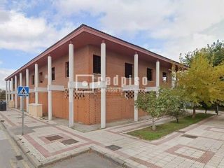 Local Comercial a Perales del Río. Complejo de locales en bruto en perales del río, getafe.