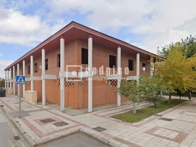 Foto 0d93b900-e6d9-42b8-8116-29af4f52ed08. Local comercial a Perales del Río Getafe