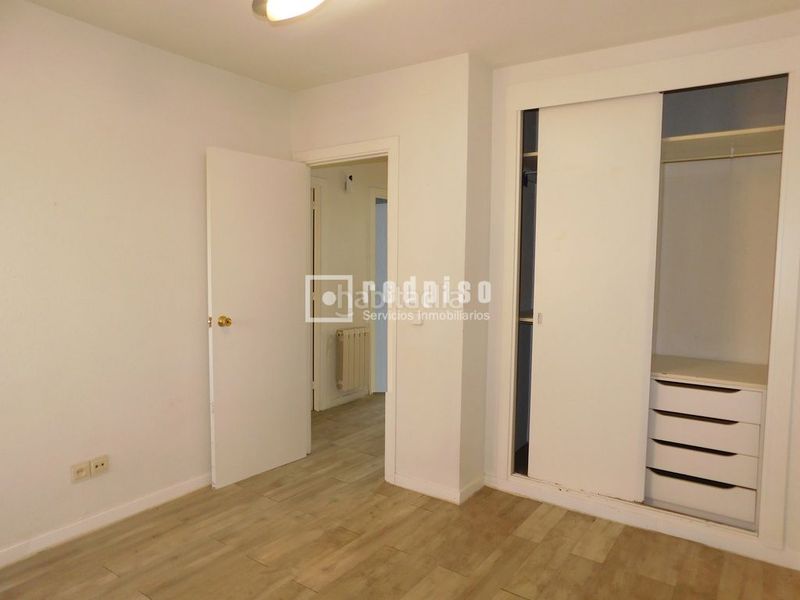 Foto 07b983d3-53d8-445f-bed3-de4b3b39e0bd. Casa amb calefacció aparcament a Perales del Río Getafe