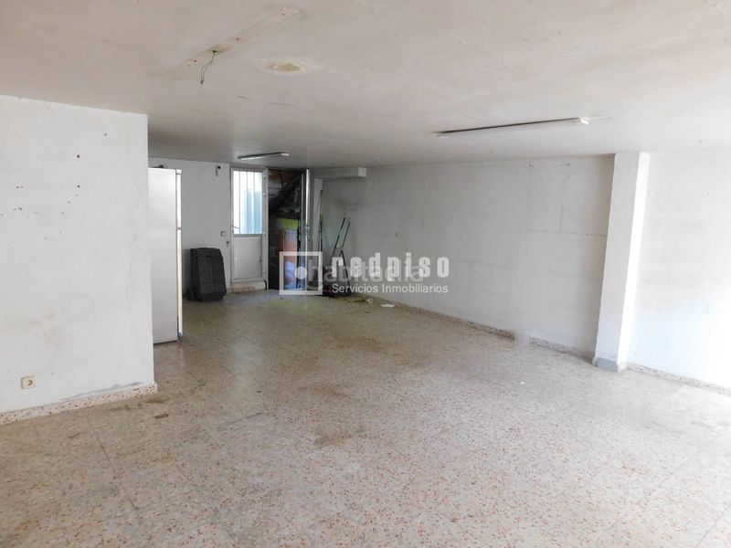 Foto c2c9f6e3-85fd-4a63-9e7f-2feaf92cca4e. Casa amb calefacció aparcament a Perales del Río Getafe