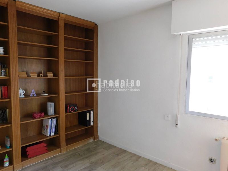 Foto cbba5b3a-6397-4784-bf5c-6affd1d4b29d. Casa amb calefacció aparcament a Perales del Río Getafe
