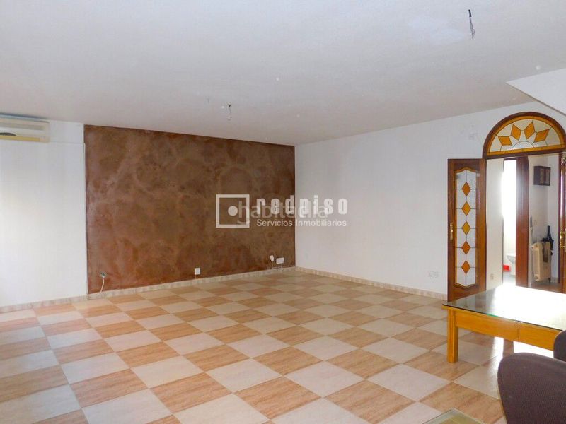 Foto d8492da1-01c8-4782-8de0-819af9dde665. Casa amb calefacció aparcament a Perales del Río Getafe