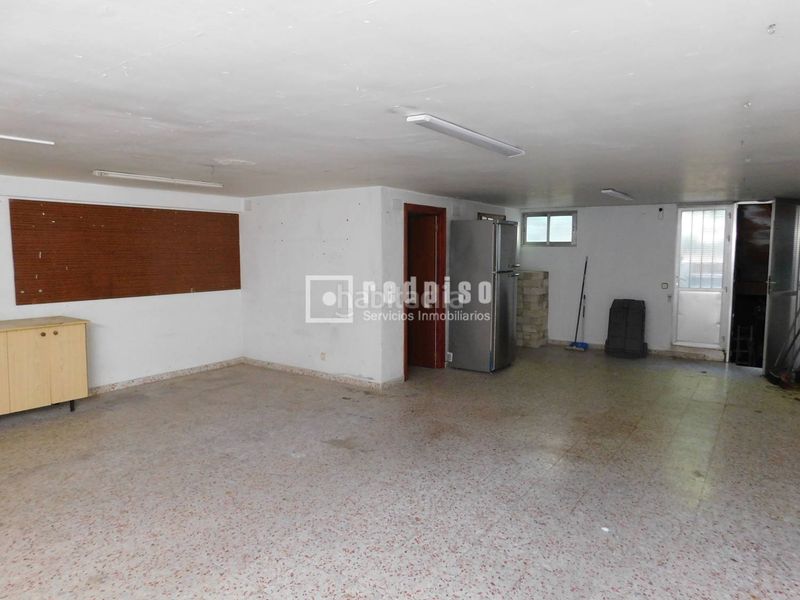 Foto ff319115-acb0-4553-8854-2f256748b8fb. Casa amb calefacció aparcament a Perales del Río Getafe
