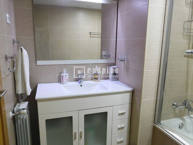 Foto f5265ab1-82d5-423a-8e6a-1ca9587b680a. Rent flat with heating parking pool in Butarque Madrid