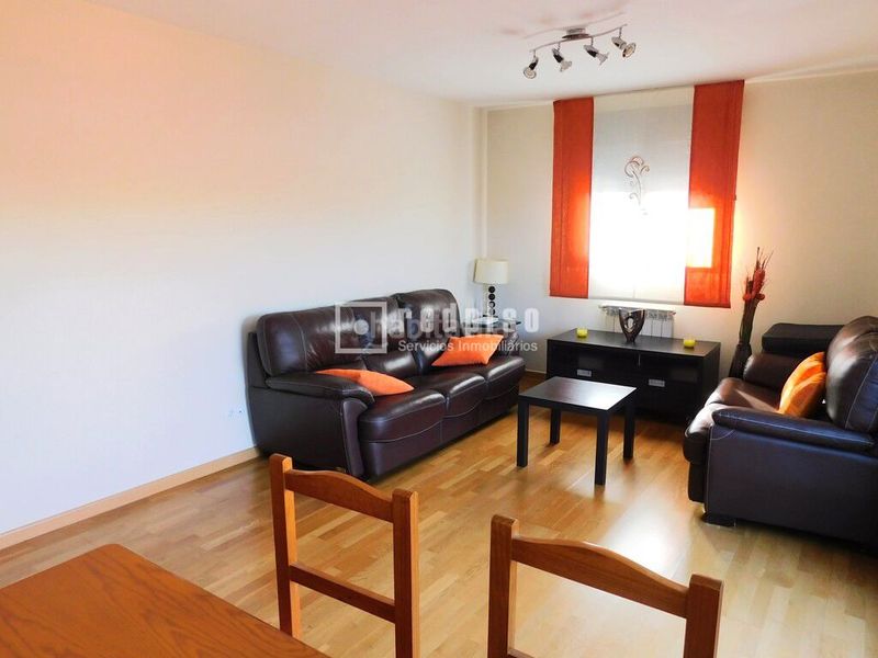 Foto fc03d61e-1b26-4796-908a-3173447d7b66. Rent flat with heating parking pool in Butarque Madrid