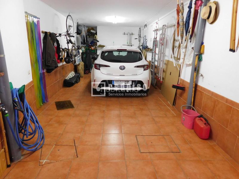 Foto f11a23d8-81e8-401e-b3e7-8361282404fd. Xalet amb calefacció aparcament a Perales del Río Getafe