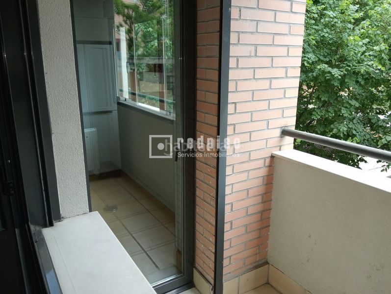Foto a5e06957-456b-4151-af35-cfda96ab1a6f. Rent flat with heating parking pool in Rejas Madrid