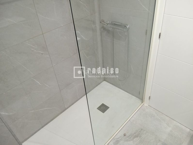 Foto 568ce2ff-c8f0-4f08-83c2-a729212c1b23. Lloguer pis amb calefacció piscina a Rejas Madrid