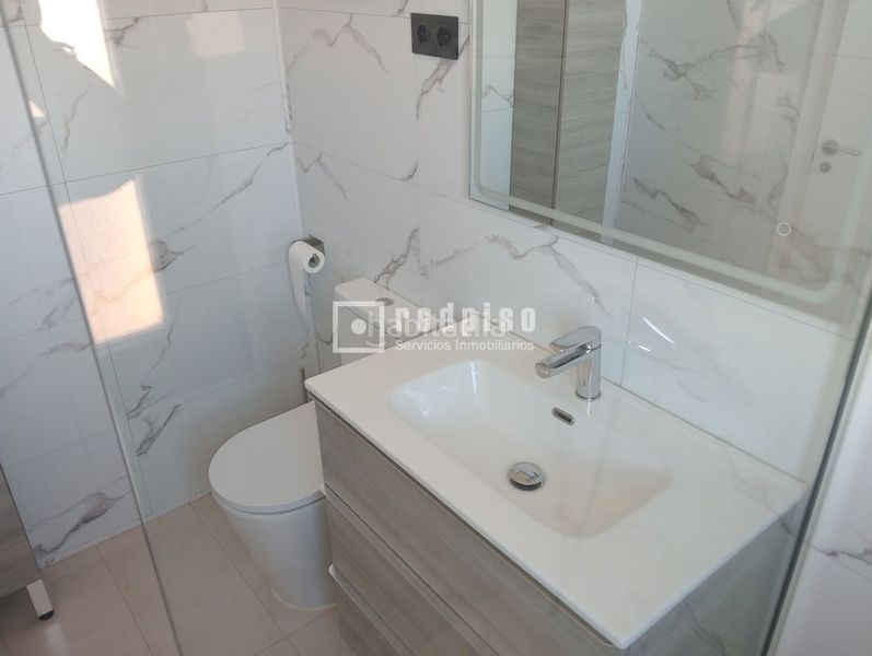 Foto 6fb83e93-a925-46cd-903a-94899201c3ab. Lloguer pis amb calefacció piscina a Rejas Madrid