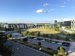 Miete Etagenwohnung in Del camino de santiago 1. Alquiler de vivienda de 2 dorm. 2 plazas de garaje y trastero