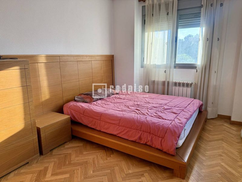 Foto 18d281a9-5dcd-4414-a921-ce8c669ad65b. Flat with heating parking pool in Las Tablas Madrid