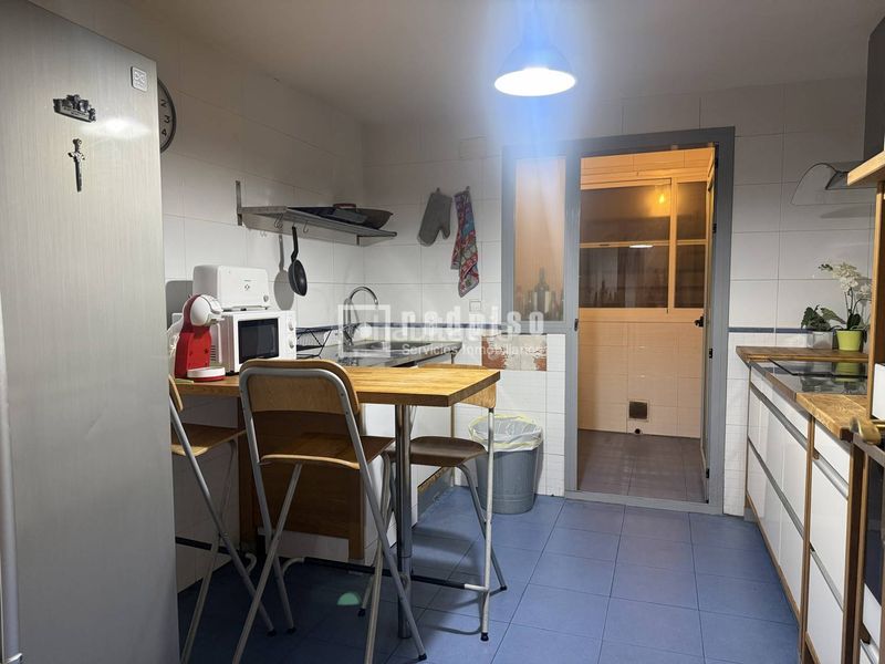 Foto c4740949-eb4f-488f-8c51-2d1815af5f5e. Flat with heating parking pool in Las Tablas Madrid