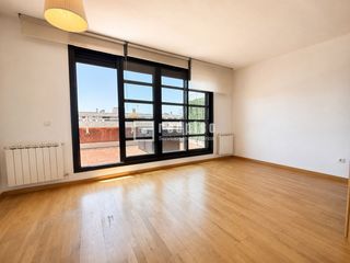 Affitto Attico  De estella. Alquiler de ático de 2 dormitorios y 2 plazas de garaje