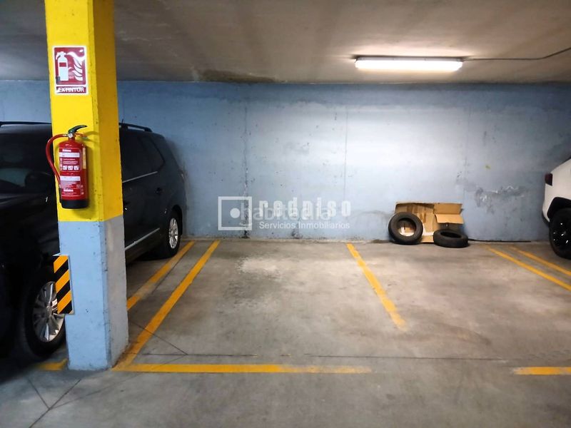 Foto 05ea7b8e-be9b-48aa-adfa-b8c2a256664c. Affitto posto auto in Las Tablas Madrid
