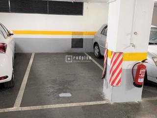 Aparcament cotxe  Castillo. !!!se vende plaza de garaje en uno de los barrios mas exclusivos