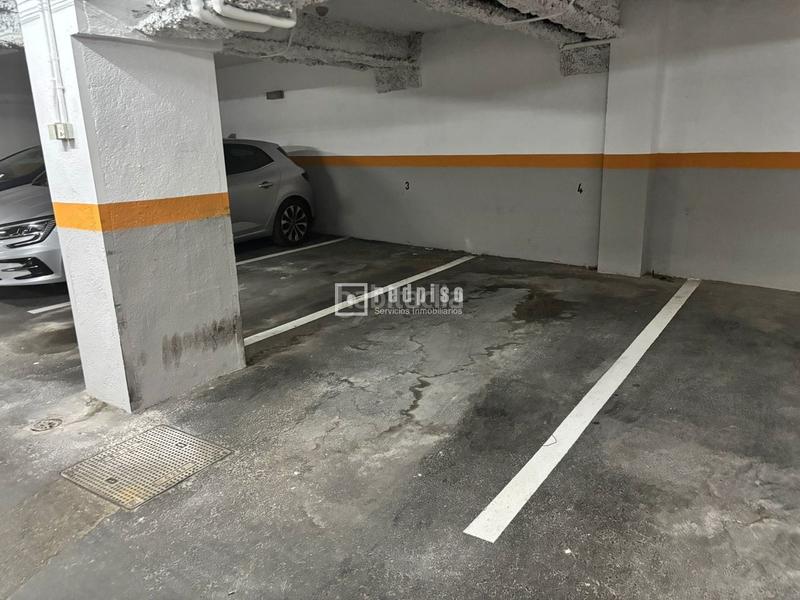 Foto 8f4b80d5-a085-4787-a69d-ddb5eac9ee42. Parking coche plaza de garaje en venta en malasaña universidadcentro. en Madrid