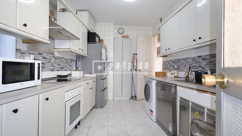Foto 6be34026-2f47-4b63-a065-7012946bc15a. Etagenwohnung mit heizung in Universidad-Malasaña Madrid