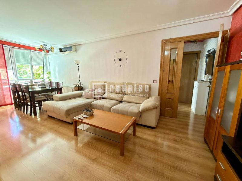 Foto 74cc40a0-ddc7-4459-bbaa-900eb981bed5. Piso en Centro Fuenlabrada