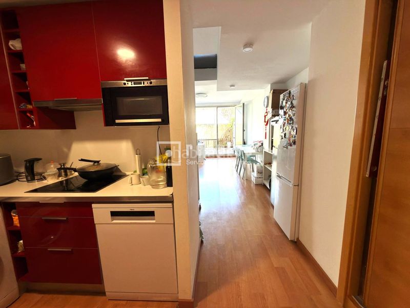 Foto d1ad7002-a68d-4410-9a15-ca7cf594d330. Loft amb calefacció aparcament piscina a Zona Industrial Tres Cantos