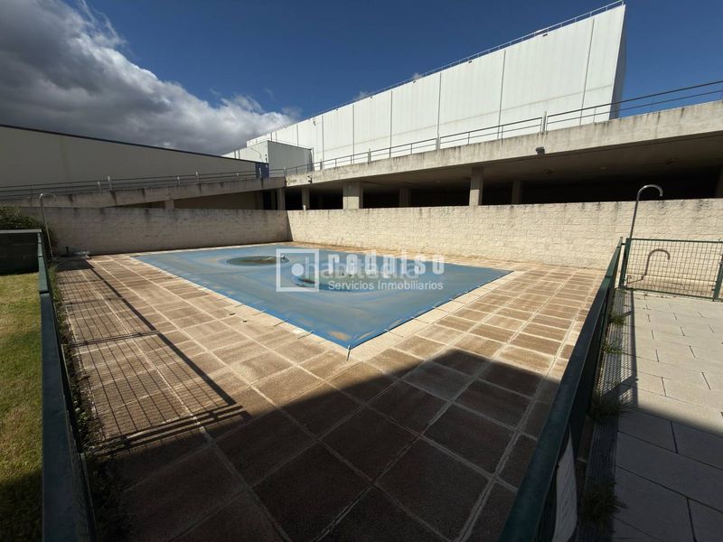 Foto ee1ab12b-1534-45e4-98c0-6642a8f81f5a. Loft amb calefacció aparcament piscina a Zona Industrial Tres Cantos