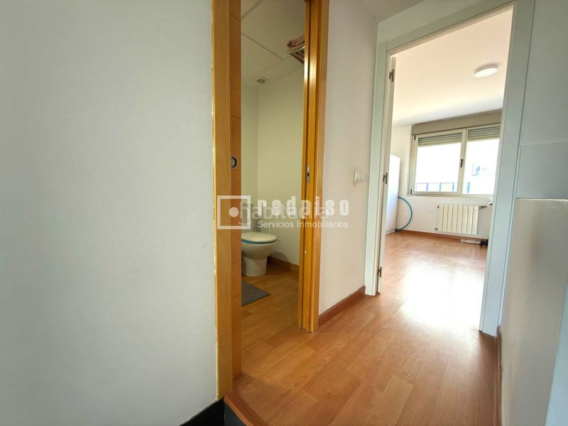 Foto fe2f6a6d-980d-46b3-92c6-a2dad54bb223. Loft amb calefacció aparcament piscina a Zona Industrial Tres Cantos