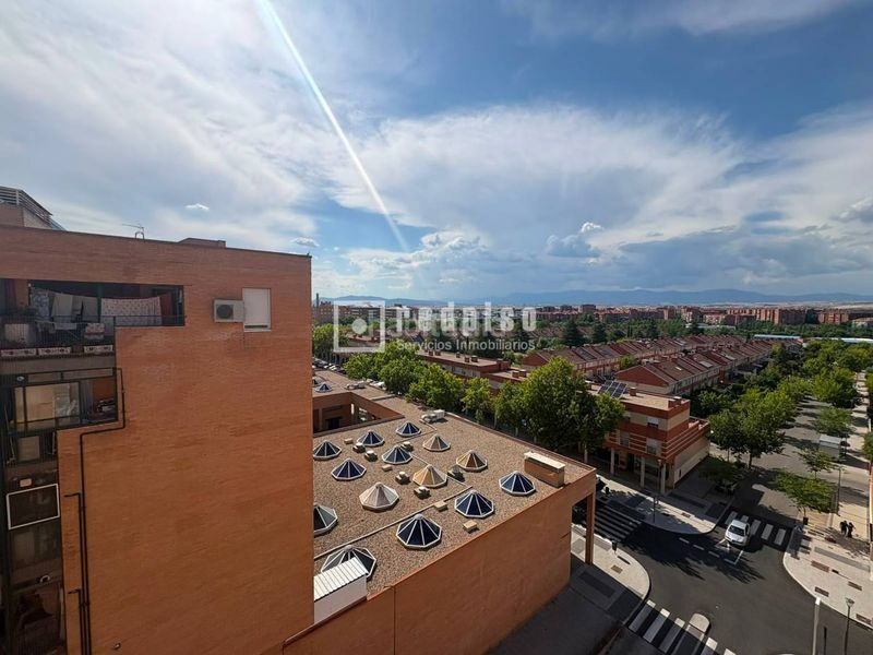 Foto 812a6973-4a5e-46e6-a2a6-d1f49f8247dd. Àtic amb calefacció aparcament a Estación-Centro Tres Cantos