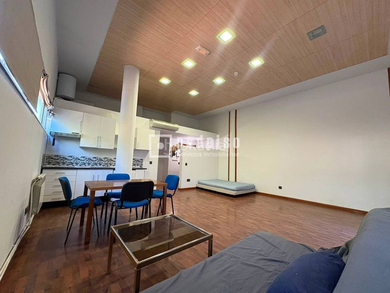 Foto 4278063c-3f94-4dce-9c7f-34d6f22b918f. Loft amb calefacció aparcament piscina a Zona Industrial Tres Cantos