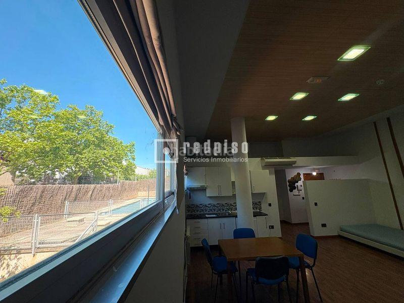Foto e5486aad-31aa-4c58-8004-321e5bcd9168. Loft amb calefacció aparcament piscina a Zona Industrial Tres Cantos