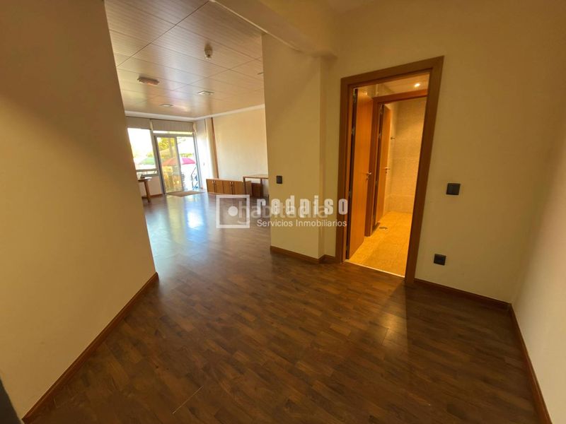 Foto 0764936a-58e1-4128-81de-888580b80955. Loft amb calefacció aparcament piscina a Zona Industrial Tres Cantos