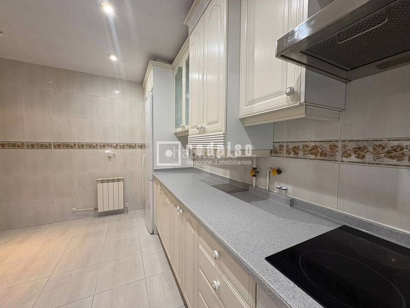 Foto 3107881d-cc3d-4e6c-9eb1-174a1950607f. Chalet en Estación-Centro Tres Cantos