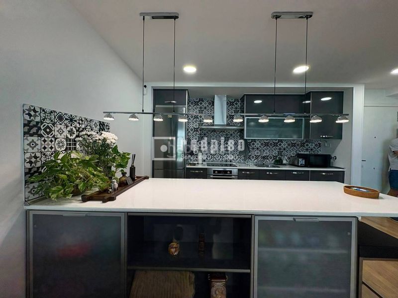 Foto a1f7a887-ad9c-49d6-ae21-23ca38517aff. Loft amb calefacció aparcament piscina a Zona Industrial Tres Cantos
