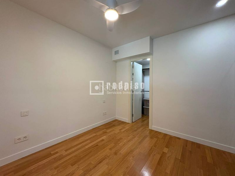 Foto c4501016-4660-428d-a303-bd183abf1748. Loft amb calefacció aparcament piscina a Zona Industrial Tres Cantos