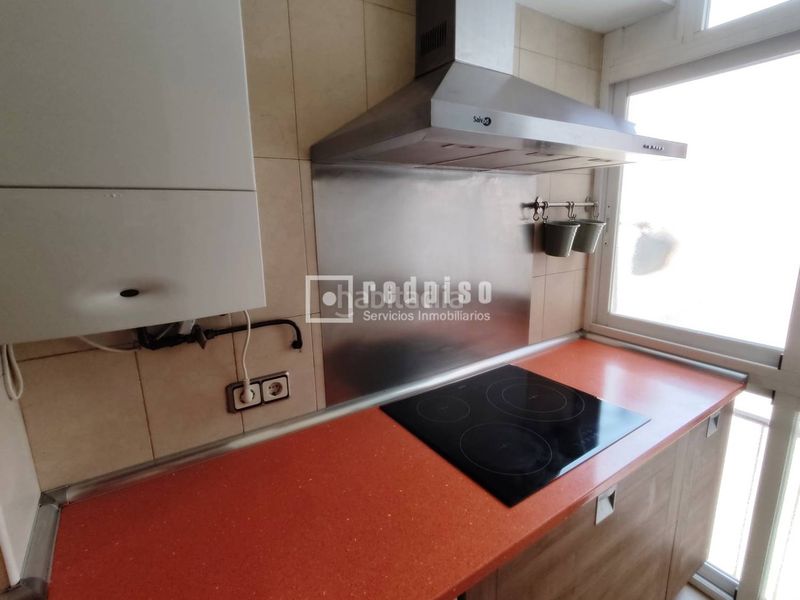 Foto db6c6d3d-c915-49f6-a226-127931356ab8. Lloguer pis amb calefacció a Centro Móstoles