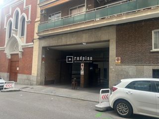 Aparcament de moto  Evaristo san miguel. Plaza de garaje para 3 motos en venta en calle evaristo san migu