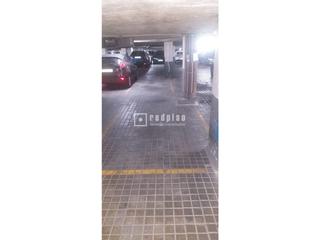 Parking coche en MELENDEZ VALDES