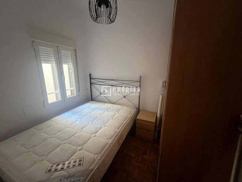 Foto 74cd5ef4-d489-4c2a-8b3e-6d15e40586d8. Alquiler piso  en alquiler larga estancia calle andres mellado. en Madrid