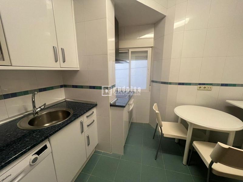 Foto ba0c6036-001f-4a9a-83fc-3ef73fa43082. Rent flat with heating in Gaztambide Madrid