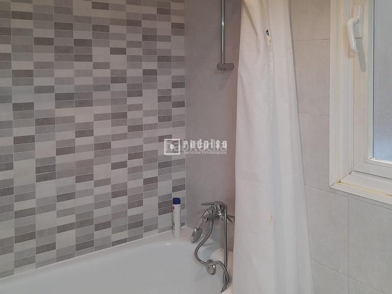 Foto 3fcb1c18-d988-42ae-a198-6f3a49f3dcd9. Appartement avec chauffage dans Gaztambide Madrid