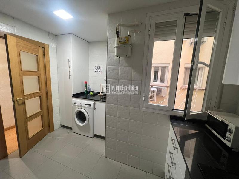 Foto 86cdeeed-44c9-46ea-b725-d9fdbd82c2ef. Appartement avec chauffage dans Gaztambide Madrid
