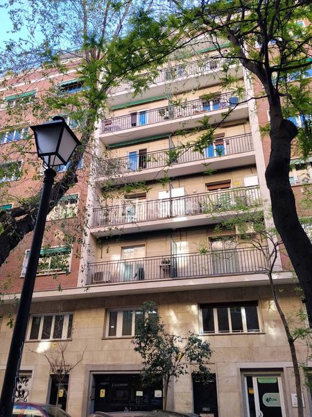 Foto 3b4dde4d-dd9c-42ae-adda-4609a31a46c8. Piso en Gaztambide Madrid